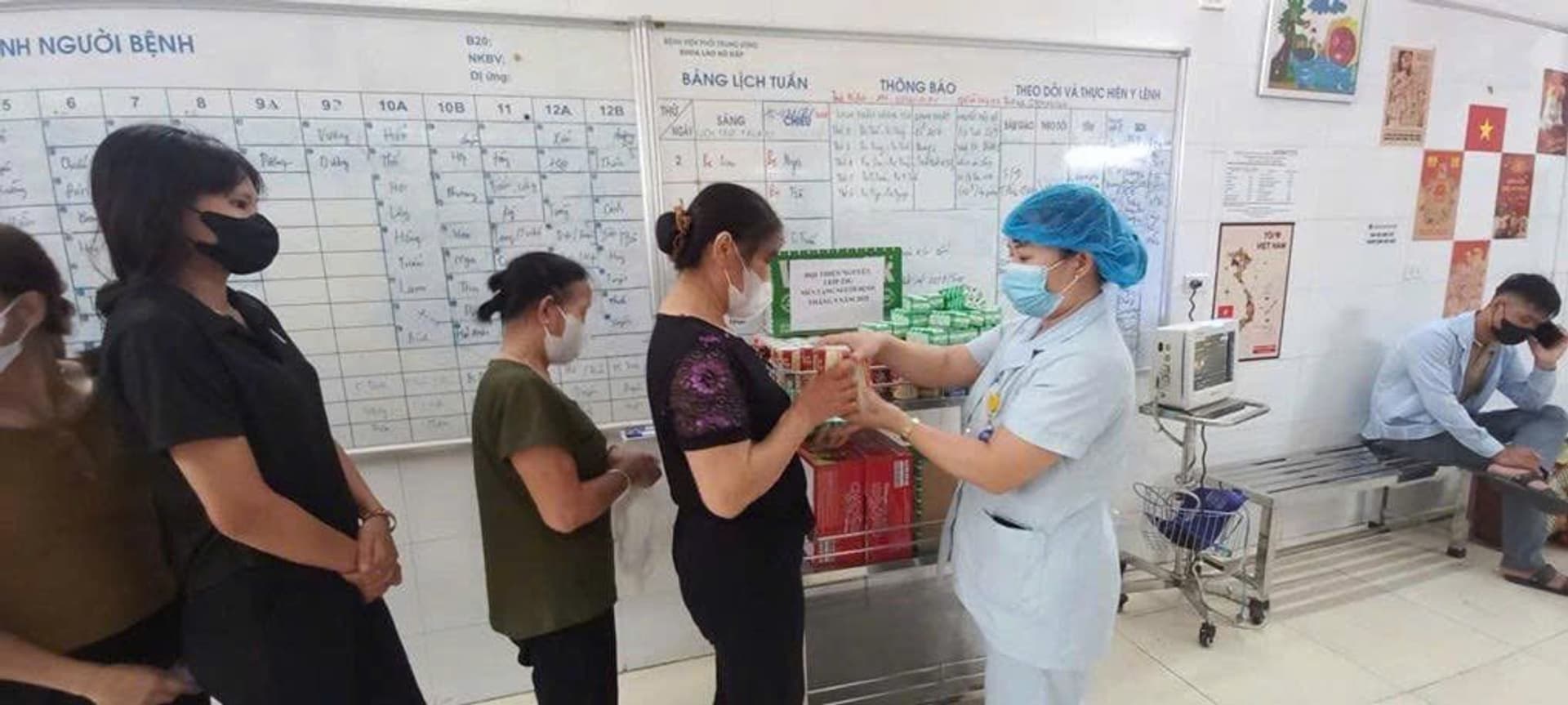 7.10.2025 Trng thu anh 6.jpg