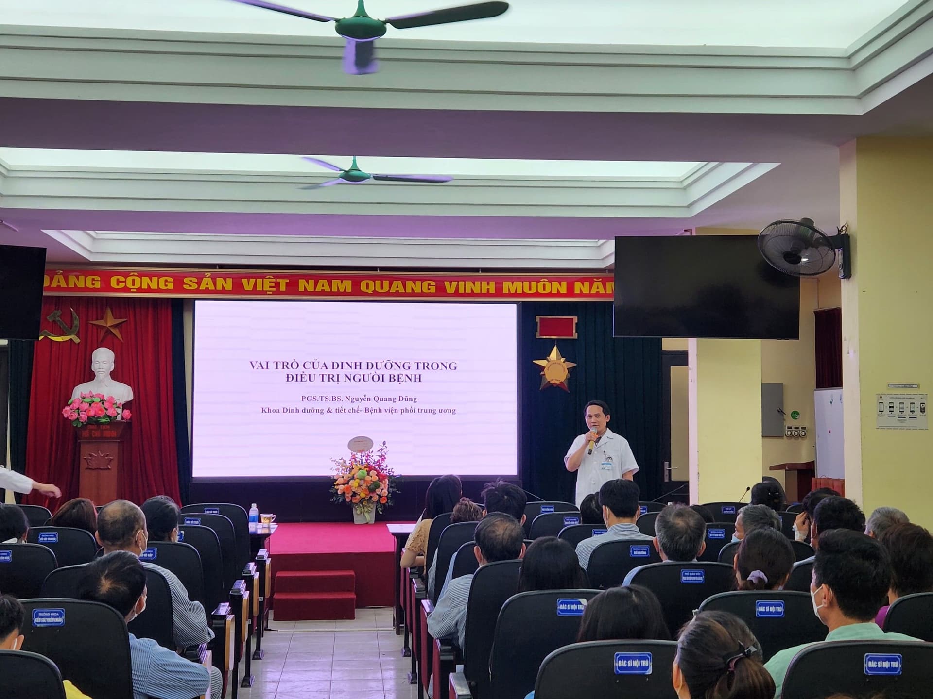 7. Đào tạo, chỉ đạo tuyến về dinh dưỡng.jpg